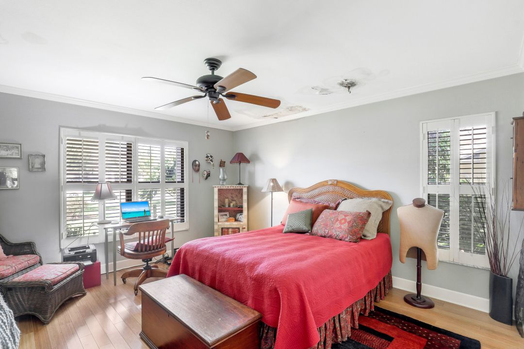 28419 Sombrero Dr, Bonita Springs, FL 34135