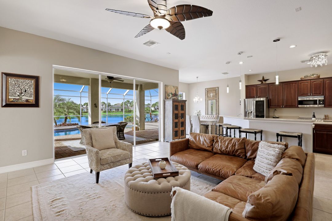 2608 Windwood Pl, Cape Coral, FL 33991