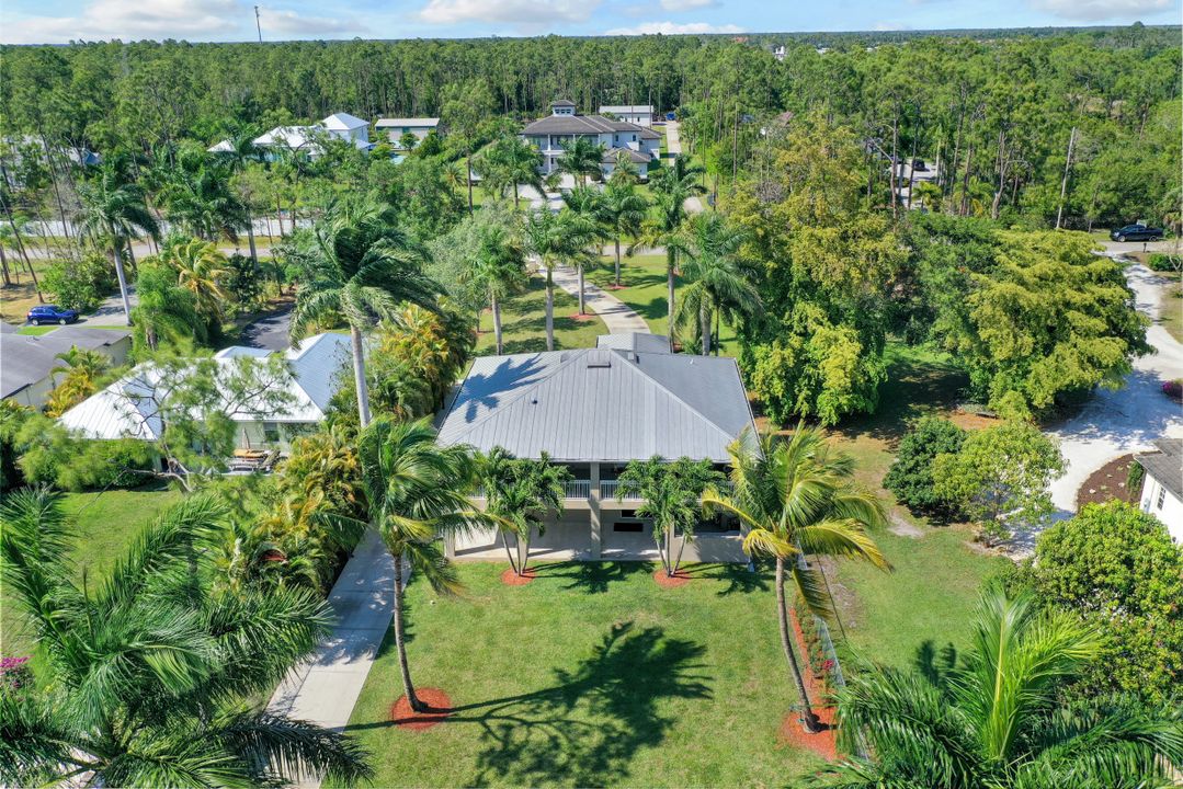 5660 Spanish Oaks Ln, Naples, FL 34119