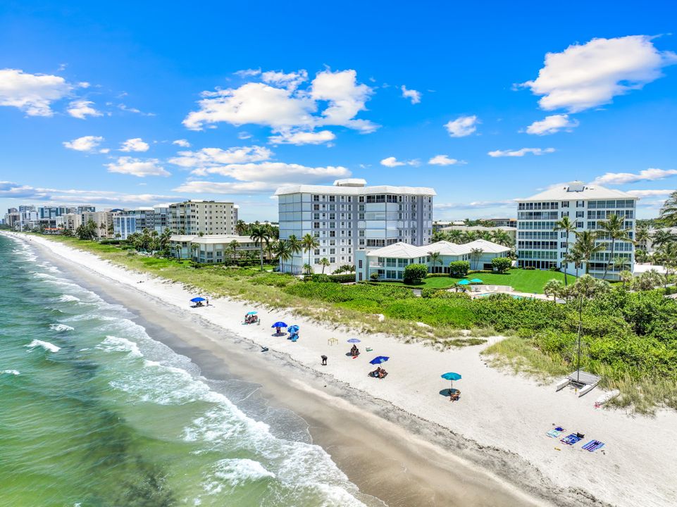 2701 Gulf Shore Blvd N, Villa #3, Naples, FL 34103