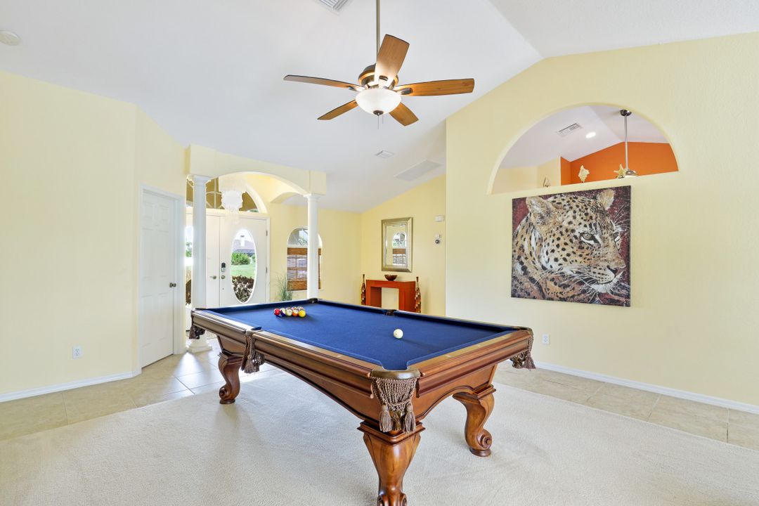 2100 SW 28th Ln, Cape Coral, FL 33914