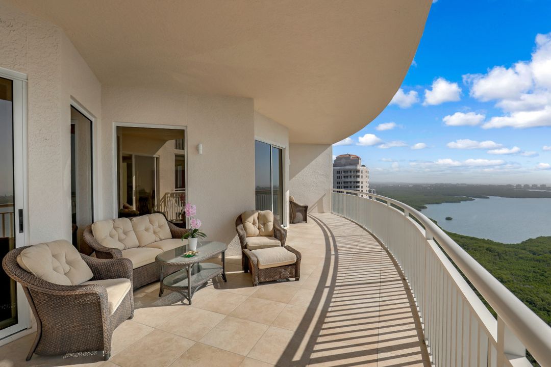 4931 Bonita Bay Blvd #2402, Bonita Springs, FL 34134