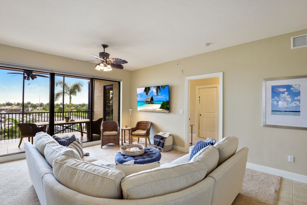 5704 Cape Harbour Dr #308, Cape Coral, FL 33914