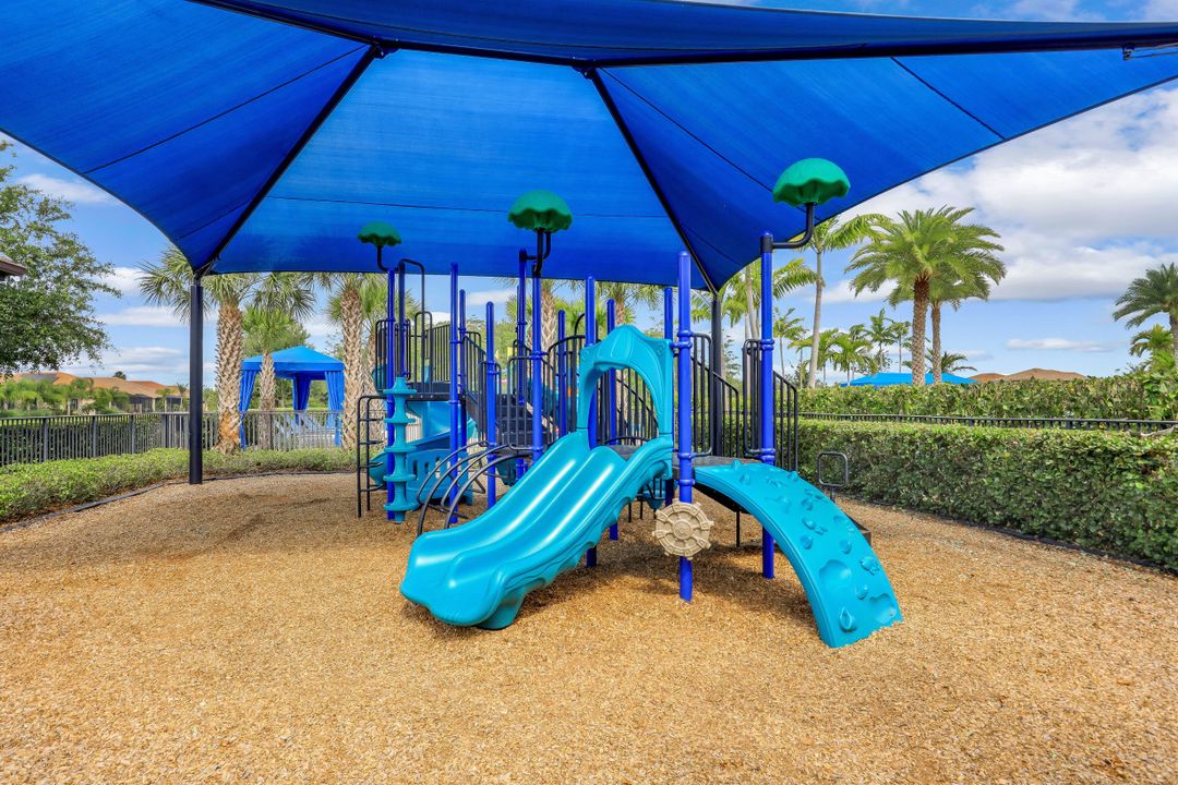 11691 Stonecreek Cir, Fort Myers, FL 33913