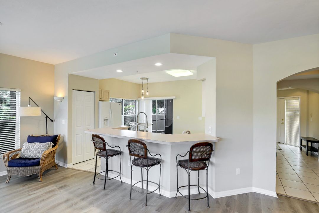 5115 Cobble Creek Ct #D-104, Naples, FL 34110