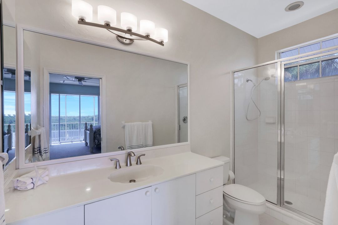 450 Spinnaker Dr, Marco Island, FL 34145