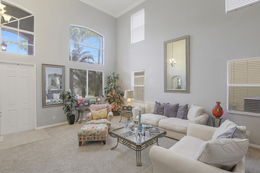 8313 Sumner Ave, Fort Myers, FL 33908