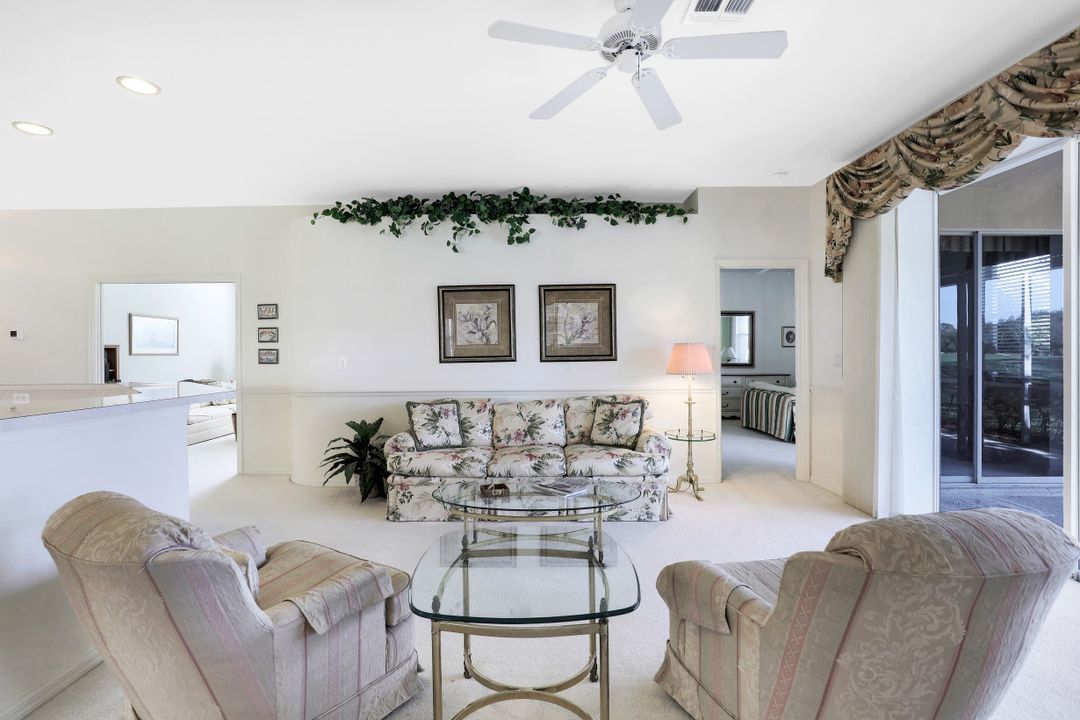 9290 Lanthorn Way, Estero, FL 33928