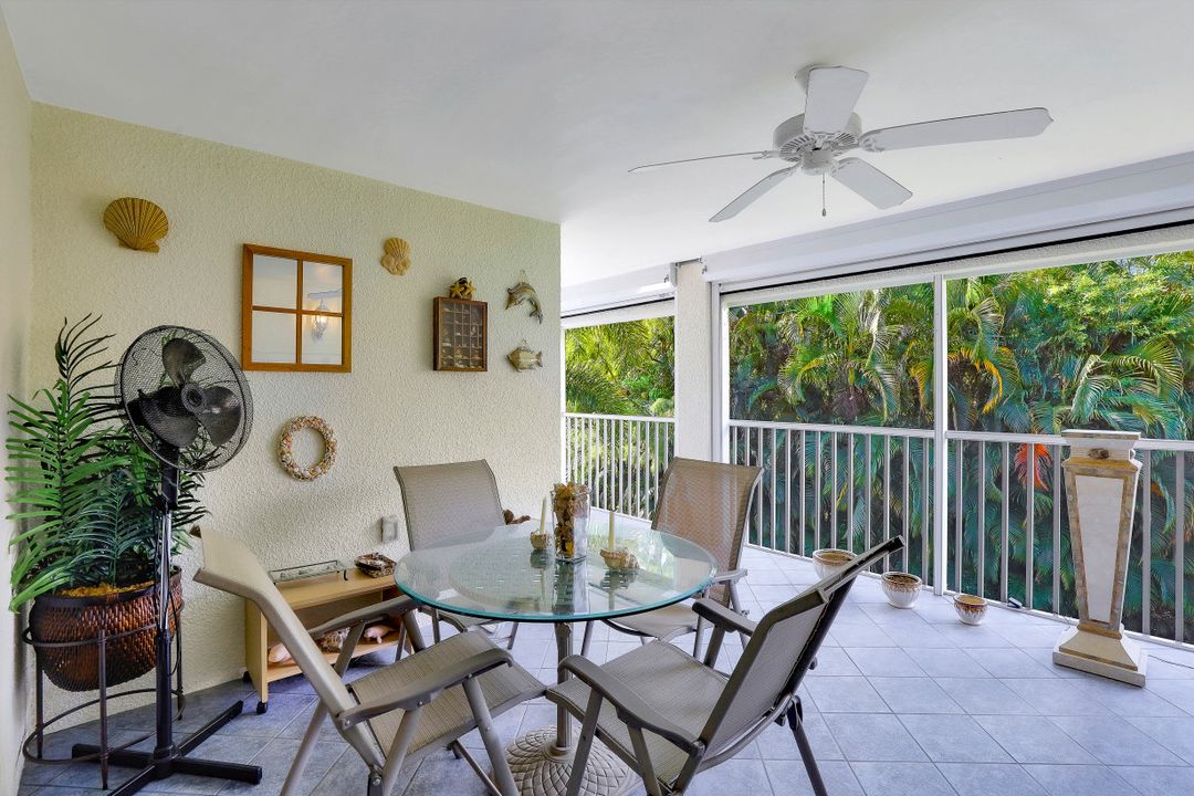 2345 Hidden Lake Dr #4102, Naples, FL 34112