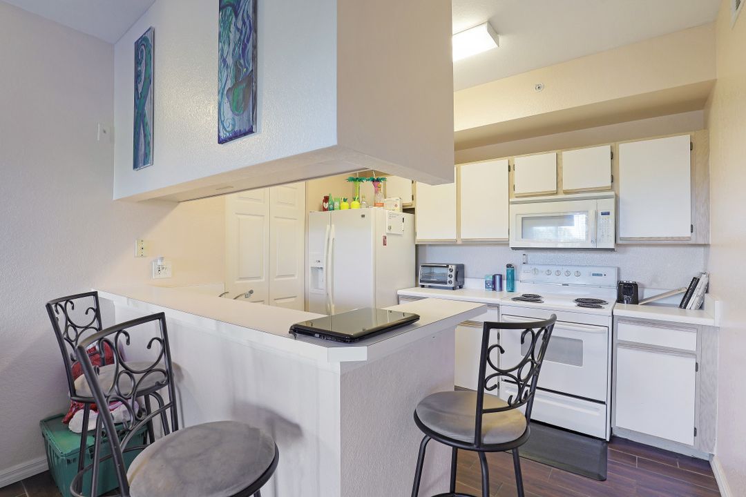 6481 Aragon Way #203, Fort Myers, FL 33966