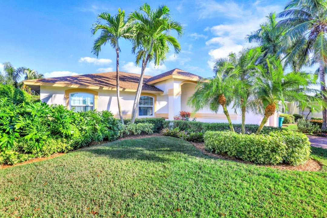 841 Seagrape Dr, Marco Island, FL 34145