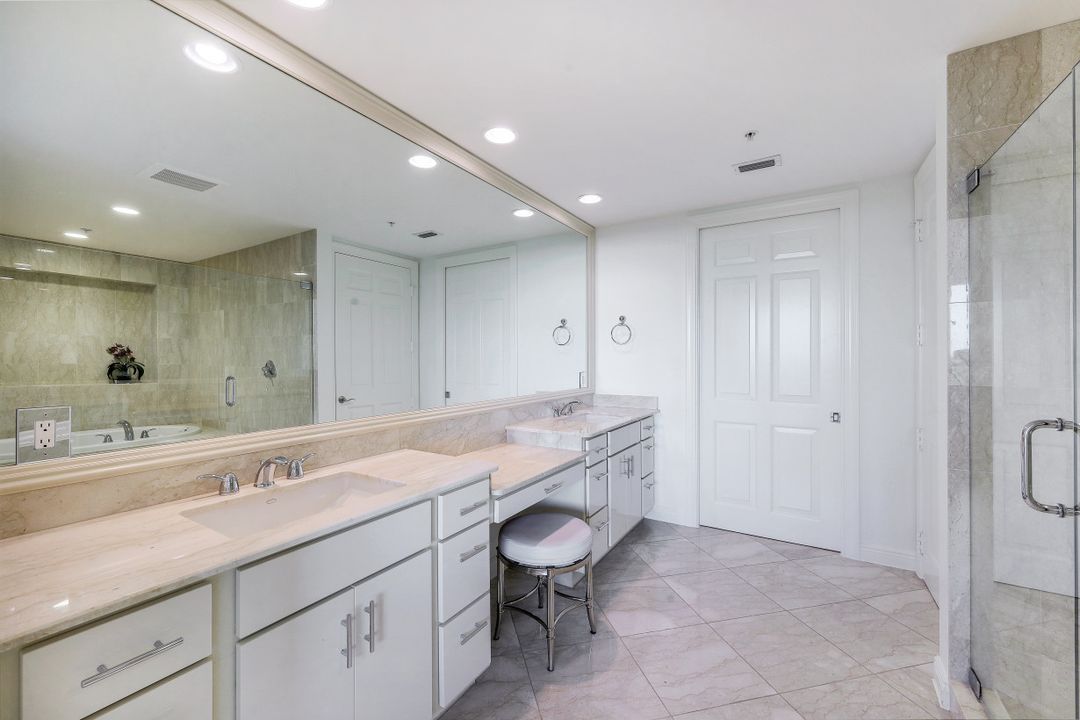 275 Indies Way #601, Naples, FL 34110
