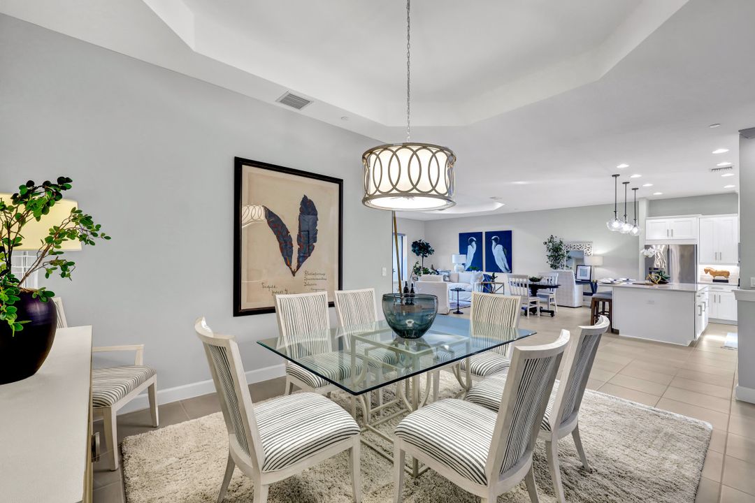 9645 Montelanico Loop #203, Naples, FL 34119