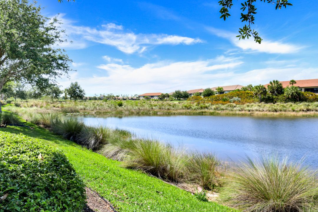 8697 Cavano St, Naples, FL 34119