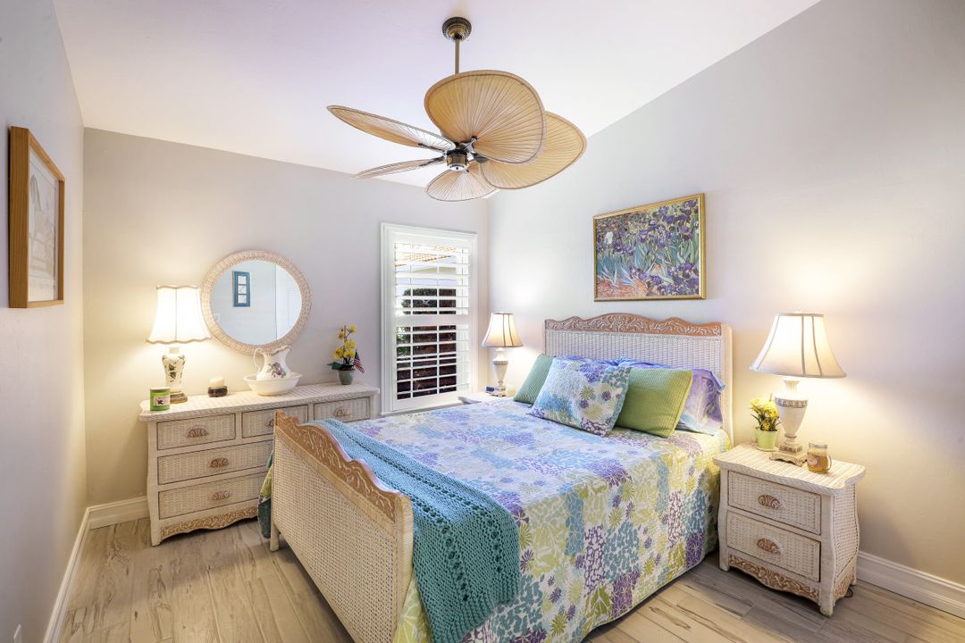 268 Melrose Pl, Naples, FL 34104