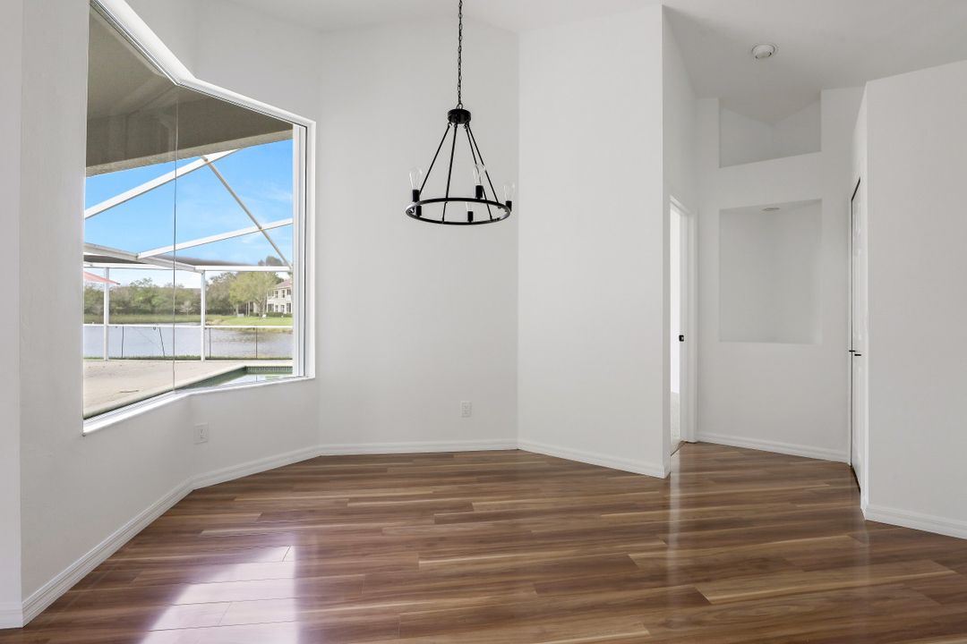 14832 Paradigm Ct, Fort Myers, FL 33919