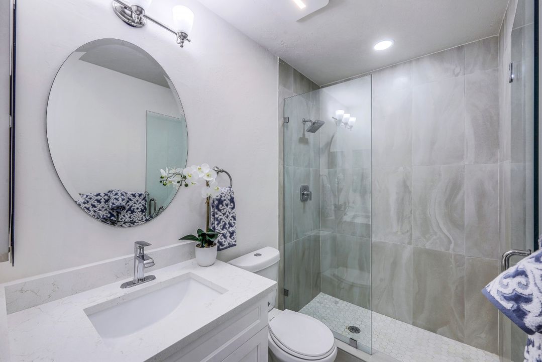 7056 Pelican Bay Blvd #B105, Naples, FL 34108