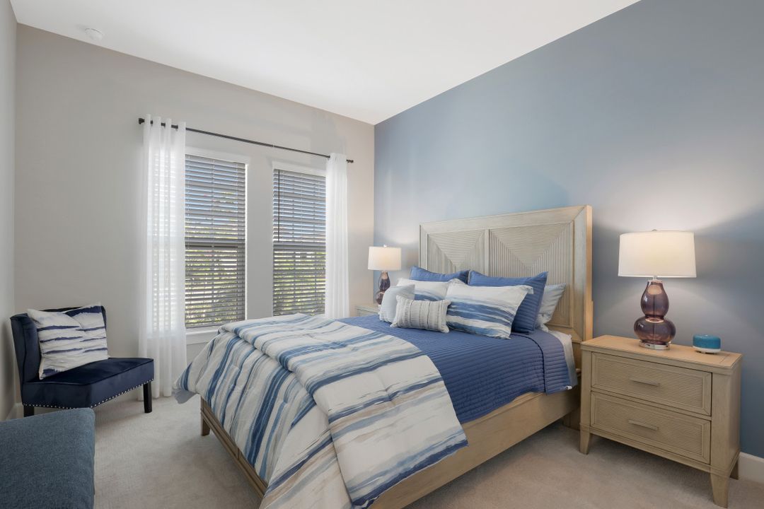 9403 Montelanico Loop, Naples, FL 34119