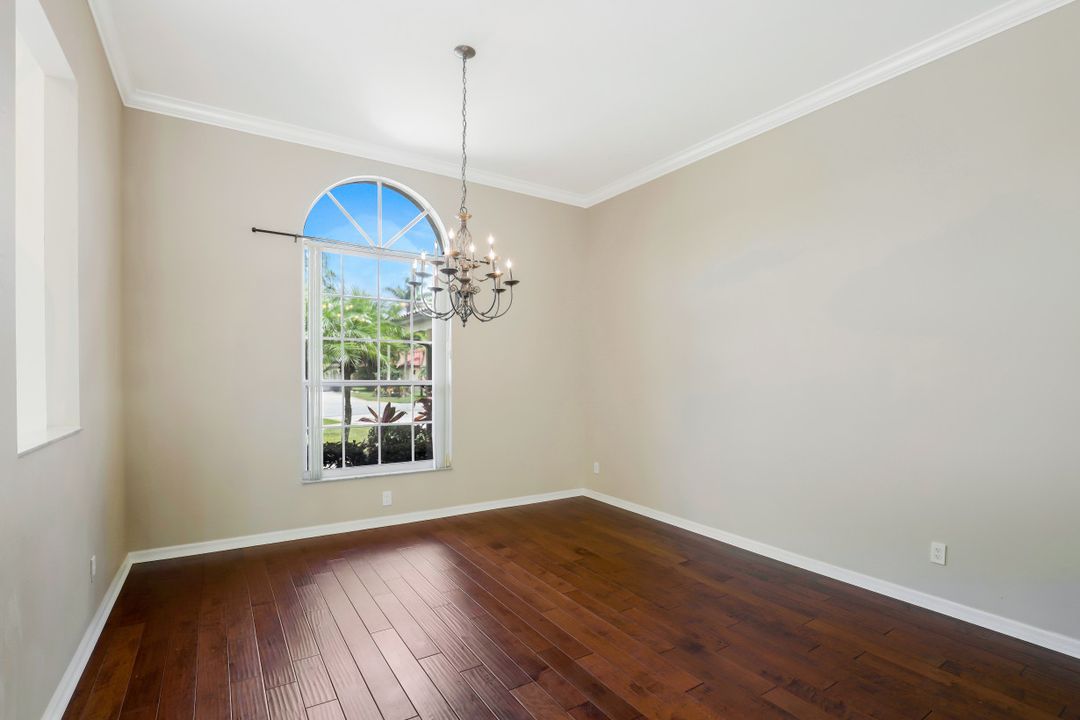 26890 Nicki J Ct, Bonita Springs, FL 34135