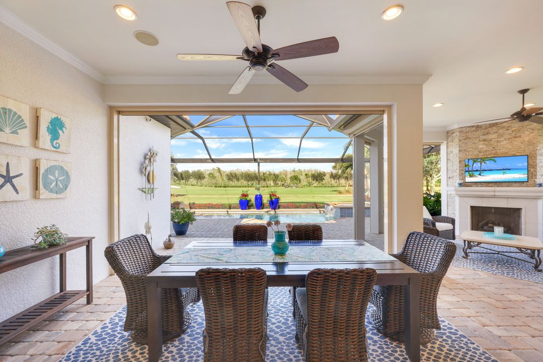 8848 Savona Ct, Naples, FL 34119