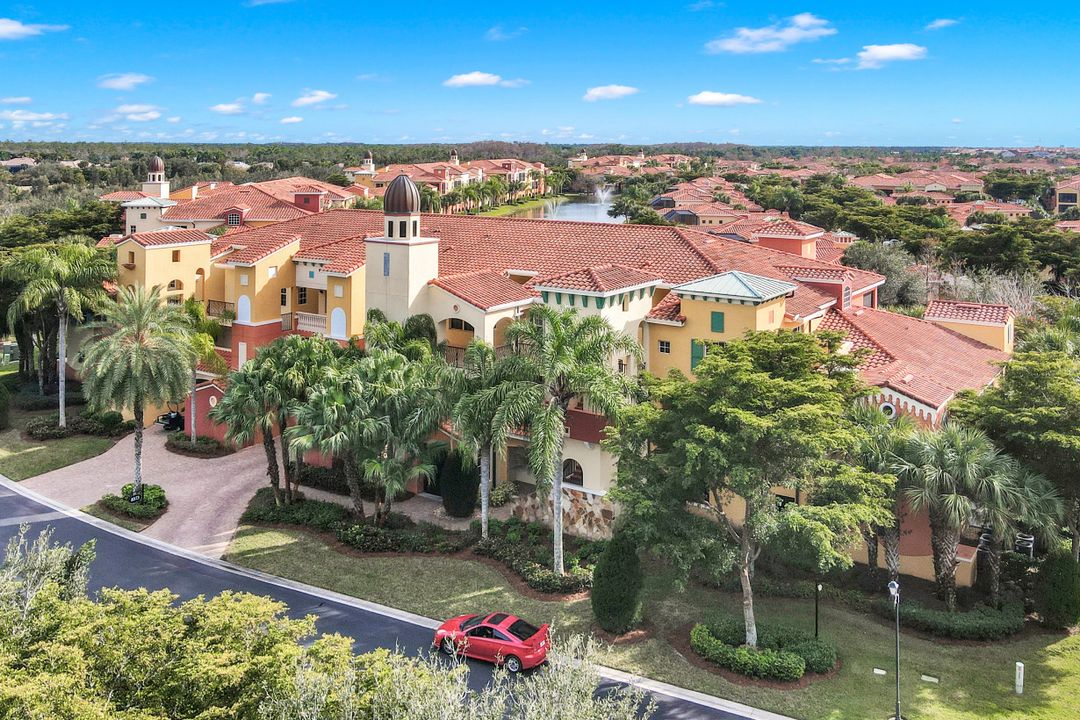 8573 Via Garibaldi Cir, Estero, FL 33928