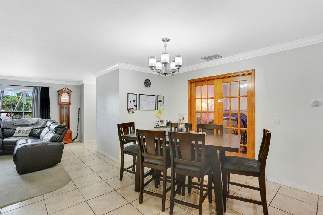 4747 McGregor Blvd, Fort Myers, FL 33901