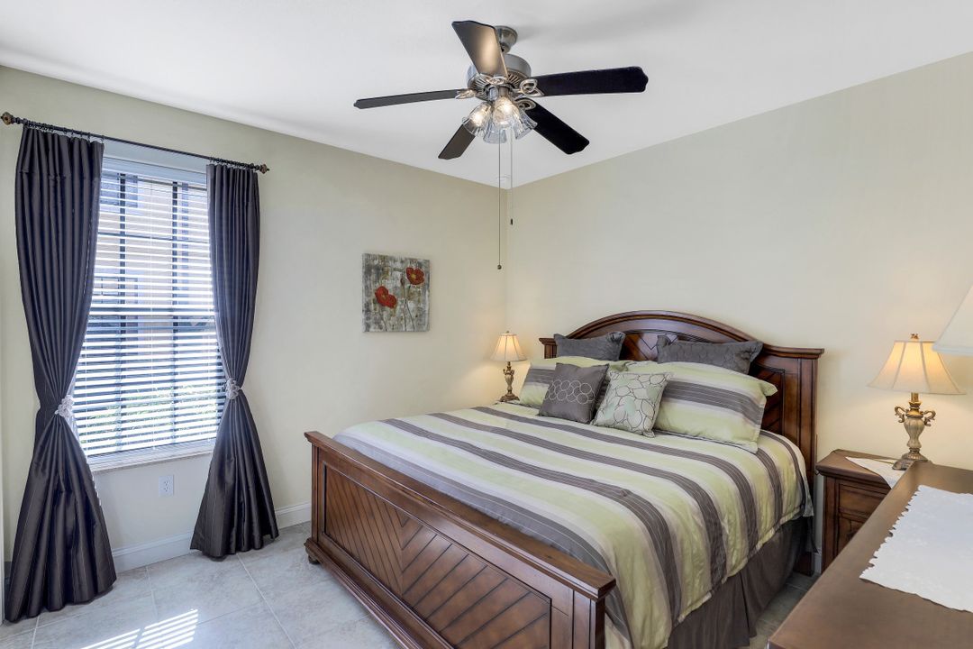 1256 Carpazi Ct #3, Naples, FL 34105