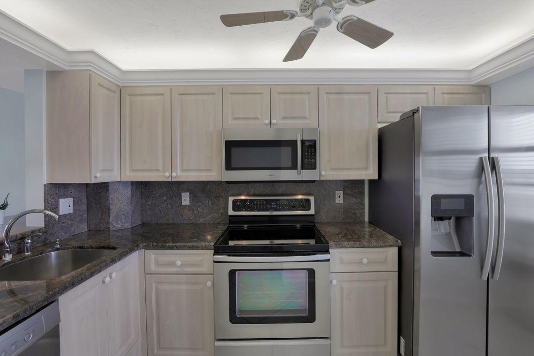 320 Seaview Ct #2-804, Marco Island, FL 34145