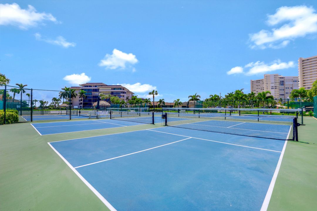 380 Seaview Ct #403, Marco Island, FL 34145