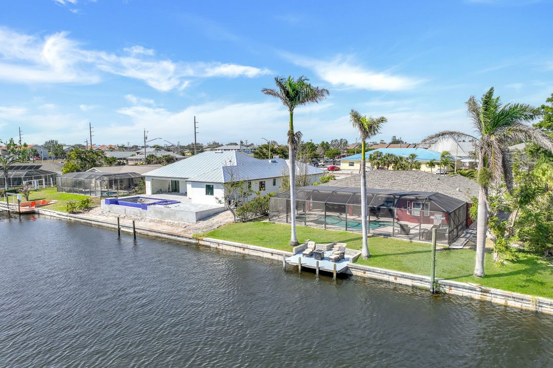 508 Cape Coral Pkwy W, Cape Coral, FL 33914