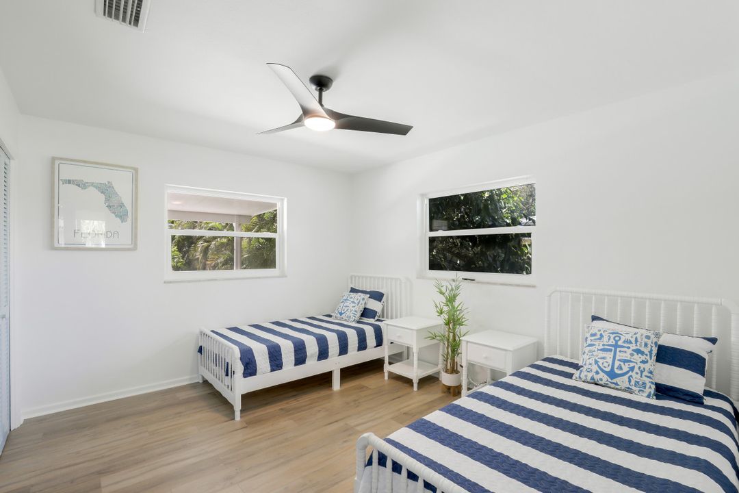 5118 York Ct, Cape Coral, FL 33904