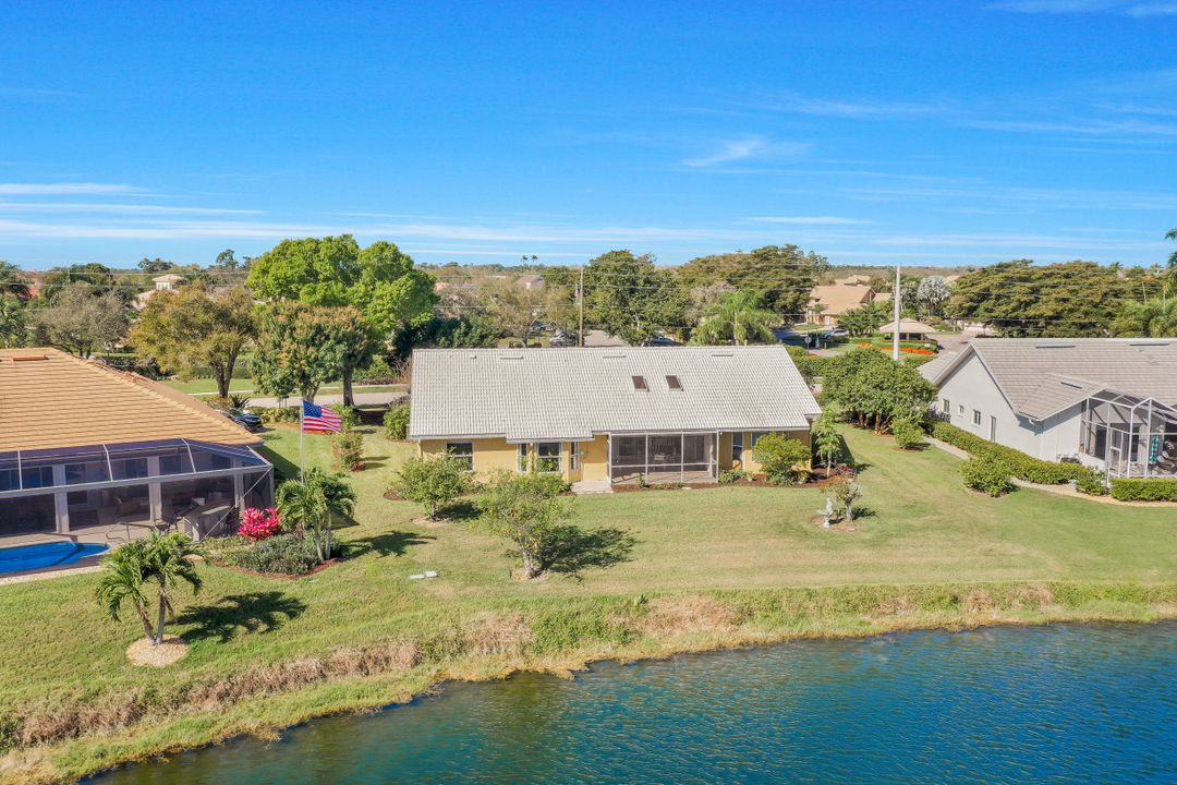 11708 Longshore Way W, Naples, FL 34119