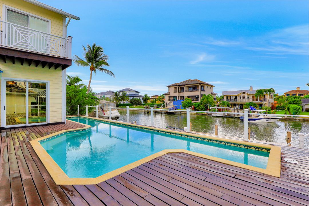 206 Flamingo Ave, Naples, FL 34108