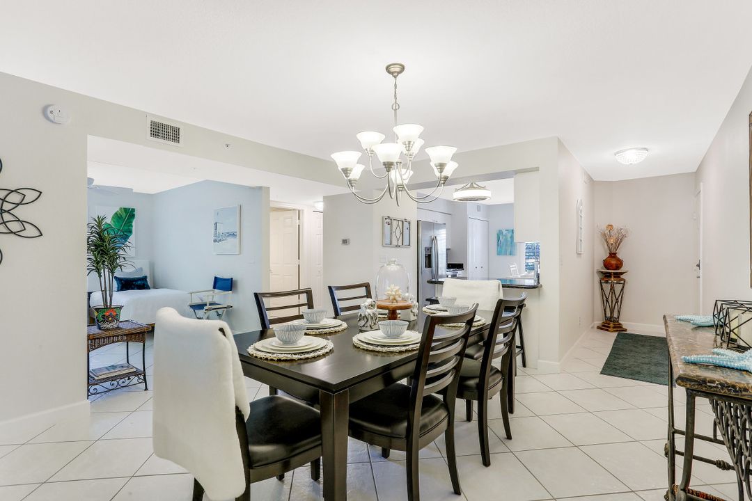 480 Bermuda Cove Way #205, Naples, FL 34110