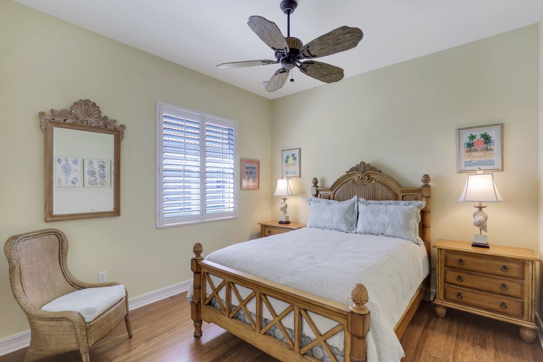 10327 Gator Bay Ct, Naples, FL 34120