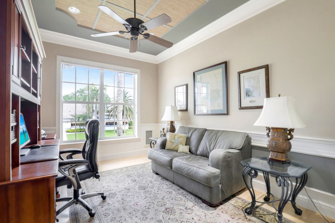 27070 Driftwood Dr, Bonita Springs, FL 34135
