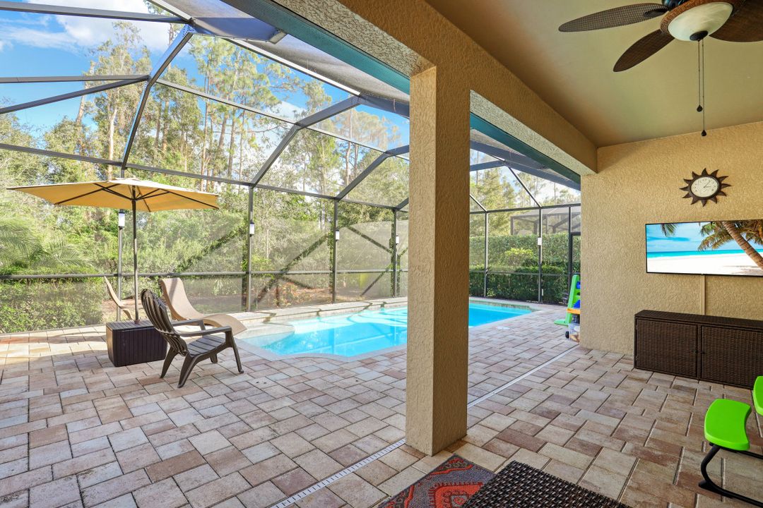 16432 Aberdeen Wy, Naples, FL 34110