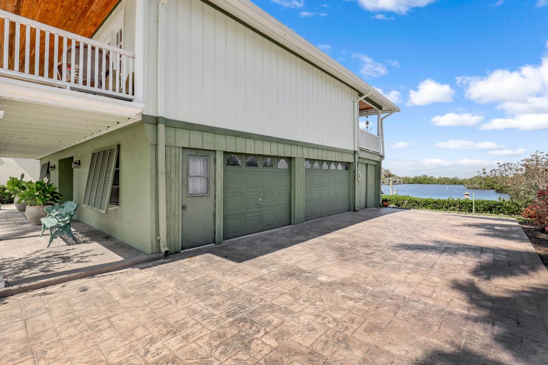 5620 Queens Kew, Bonita Springs, FL 34134