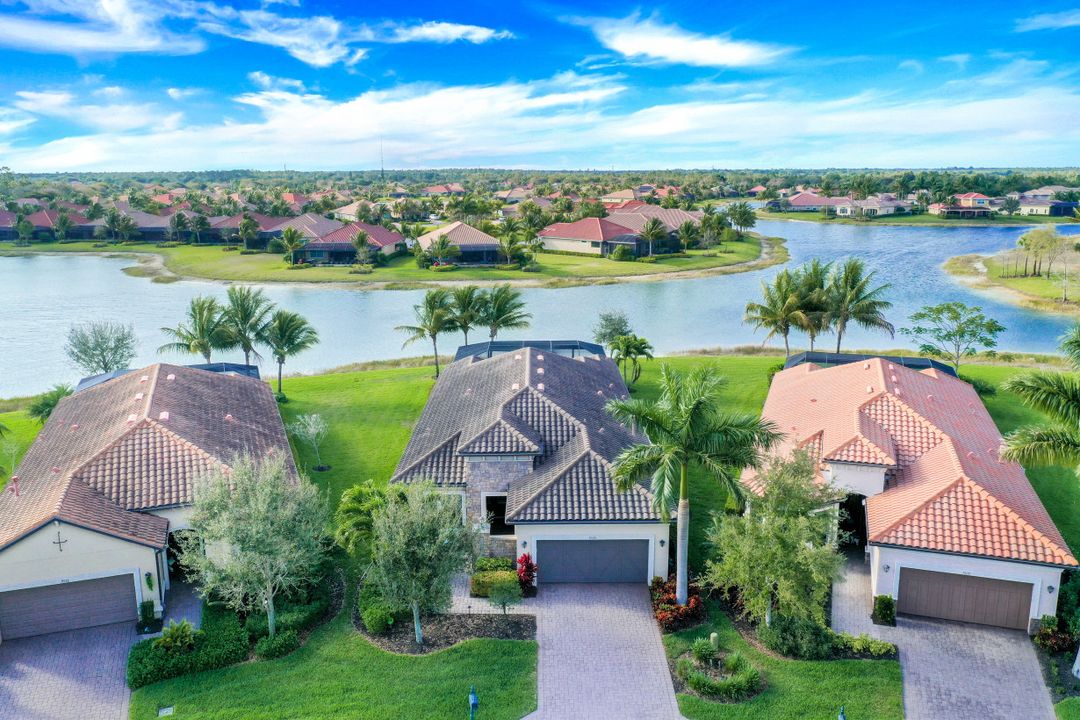 9524 Mussorie Ct, Naples, FL 34114