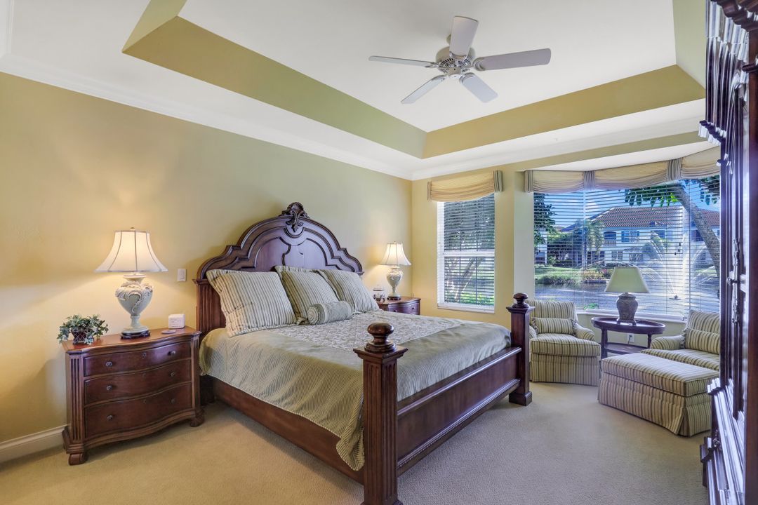 158 Colonade Cir, Naples, FL 34103