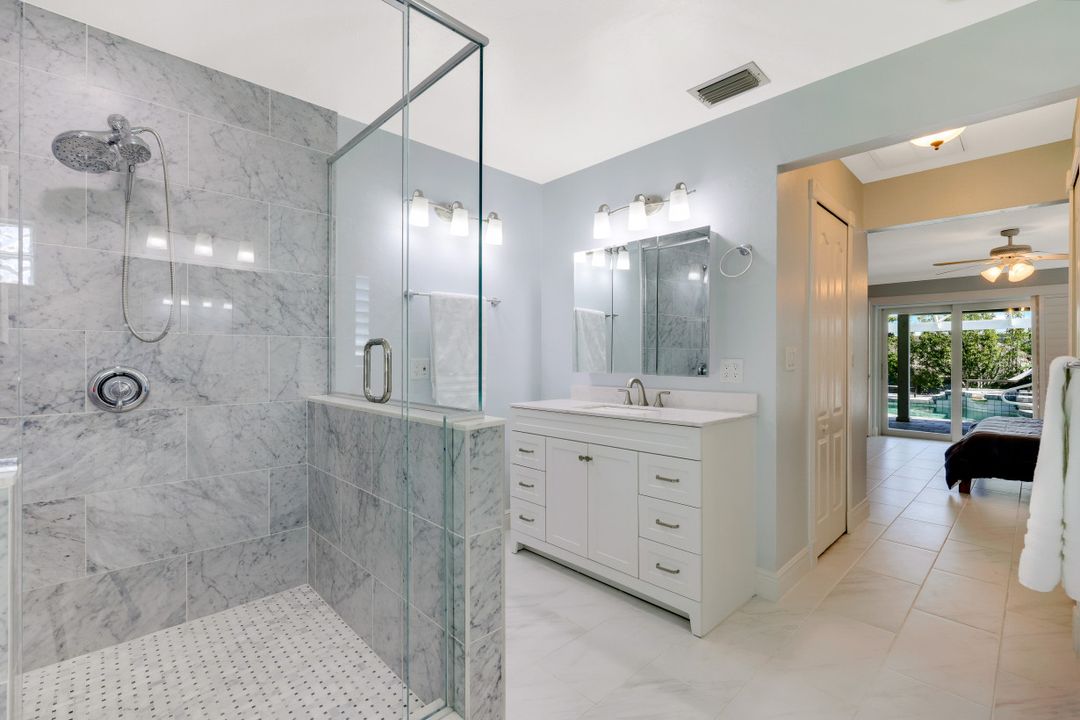 1847 Everest Pkwy, Cape Coral, FL 33904