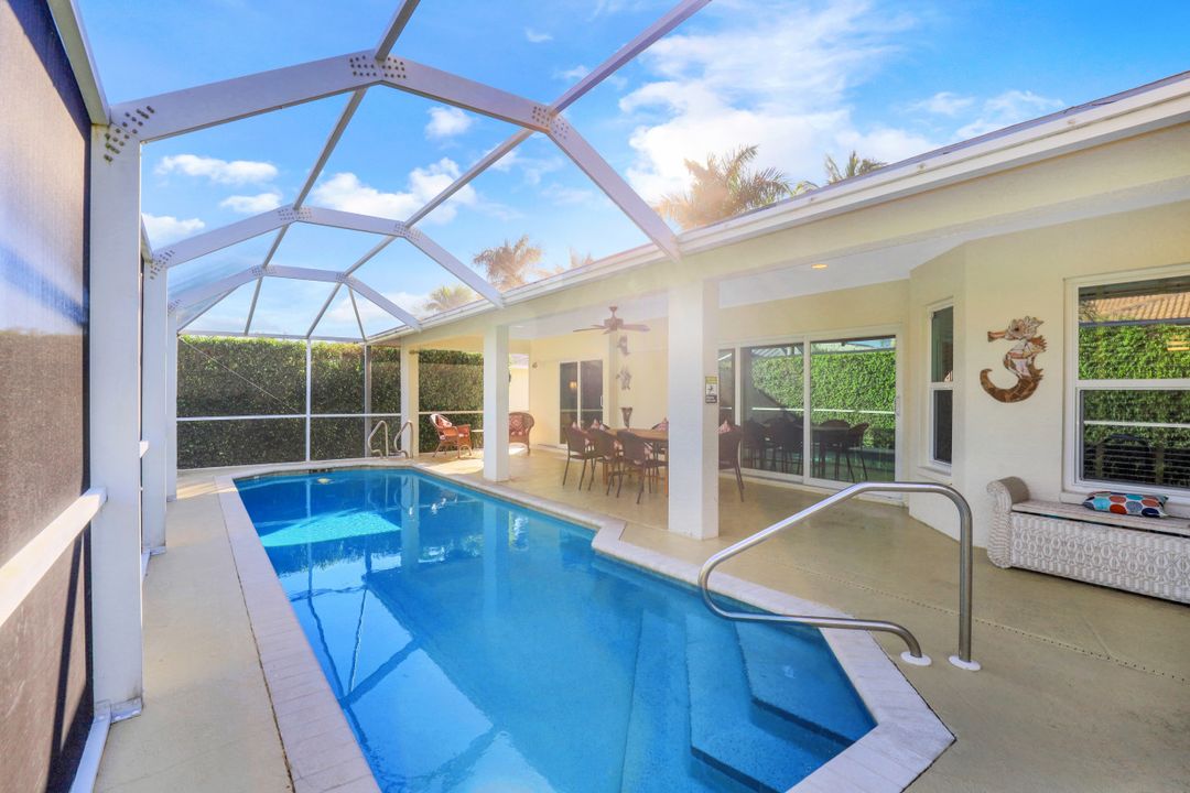 841 Seagrape Dr, Marco Island, FL 34145