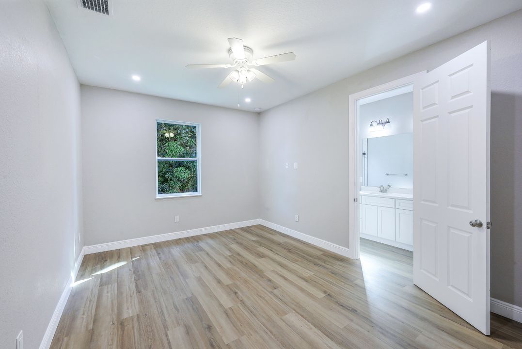 10004 Connecticut St, Bonita Springs, FL 34135