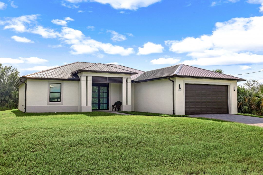 6137 Hutton Ct, Fort Myers, FL 33905