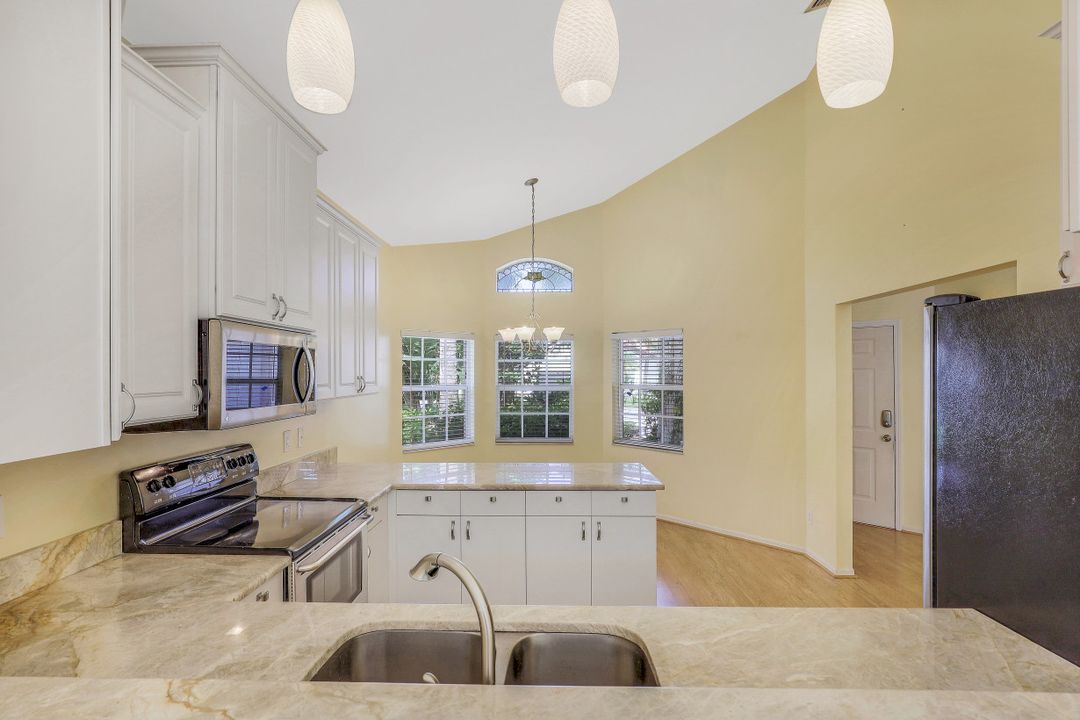 176 Lady Palm Dr, Naples, FL 34104