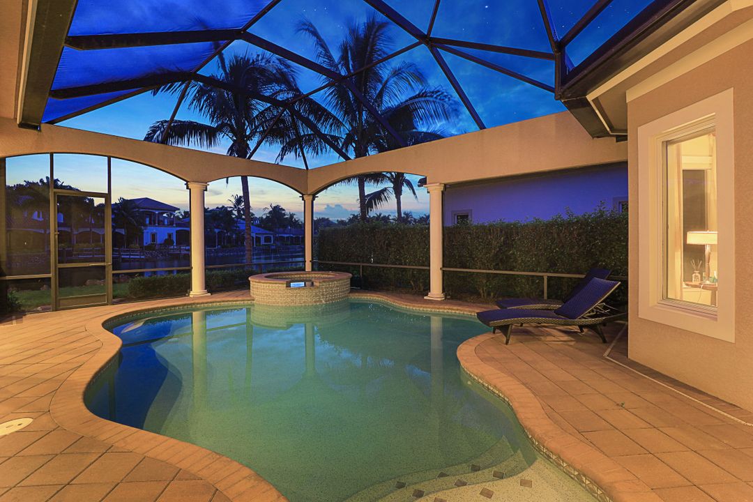 10610 Via Milano Dr, Miromar Lakes, FL 33913