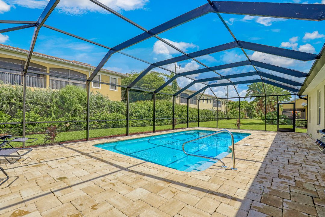 4831 SW 18th Ave, Cape Coral, FL 33914