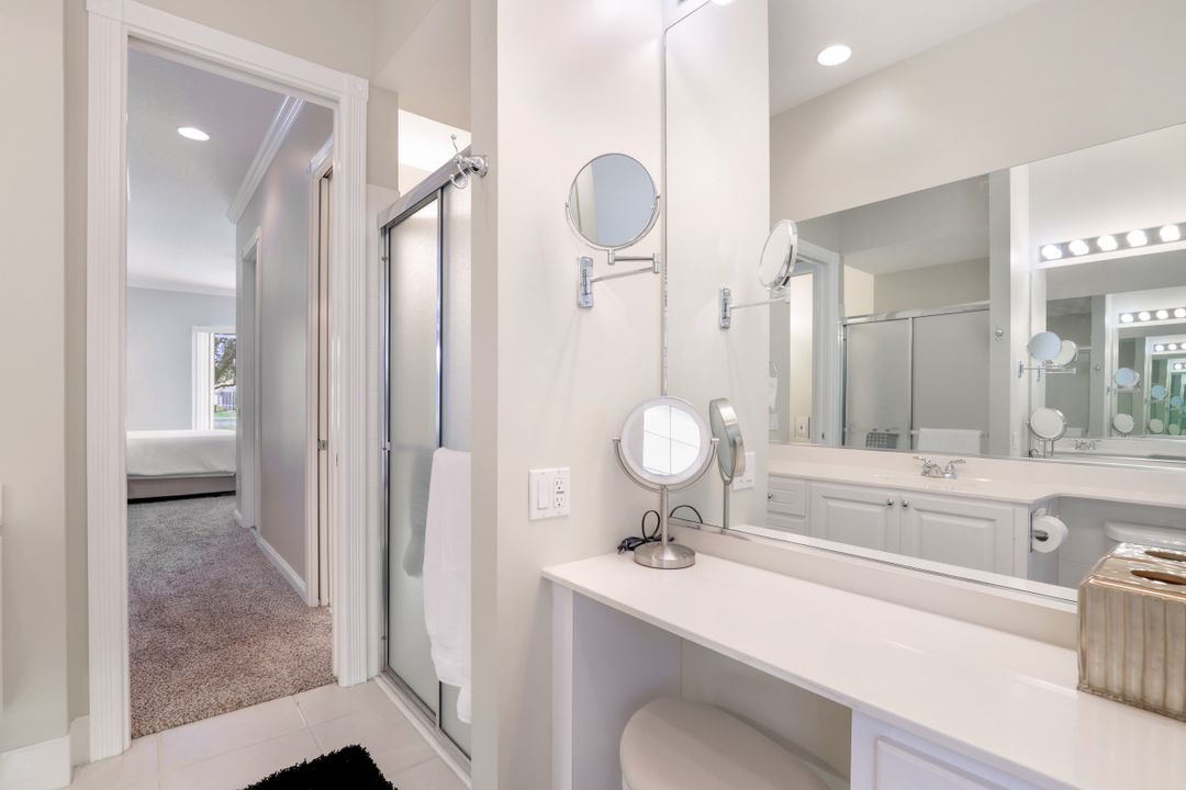2888 Hatteras Way, Naples, FL 34119