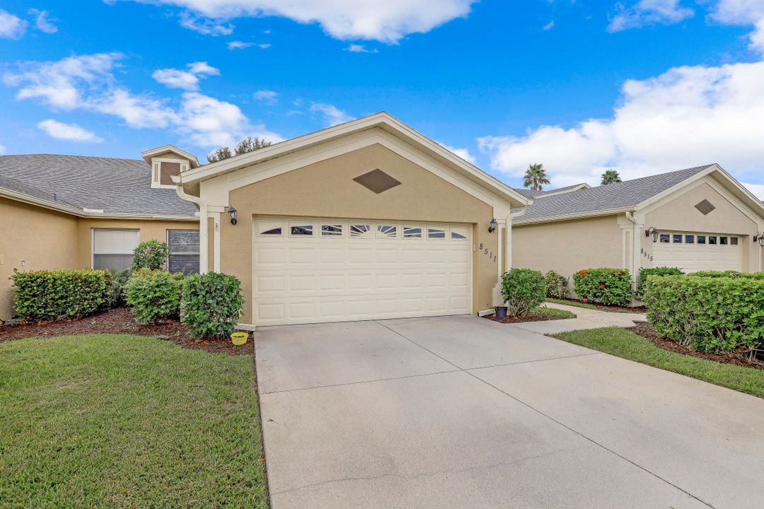 8511 Ibis Cove Cir, Naples, FL 34119