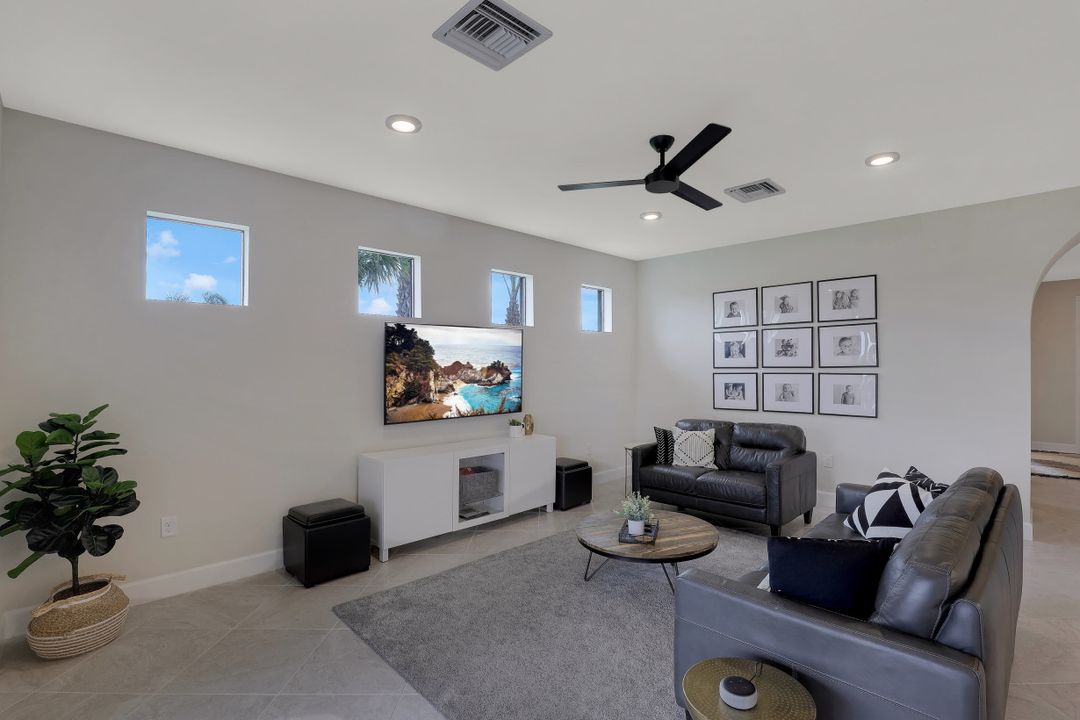 17005 Ashcomb Way, Estero, FL 33928